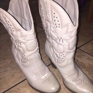 Fashion cowgirl boots